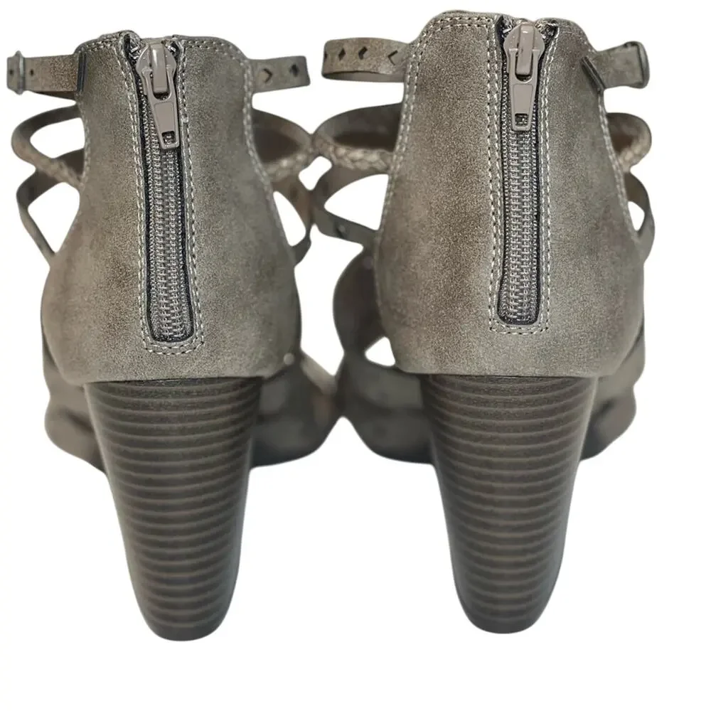 NWOT Jellypop Theresa Gray Taupe Heeled Sandals Cutout Zip Back - 9.5 M